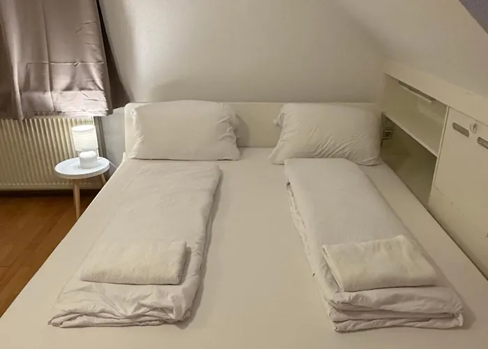 4-zimmer-wohnung Mit Garten In Hamburg-wandsbek * Hamburg